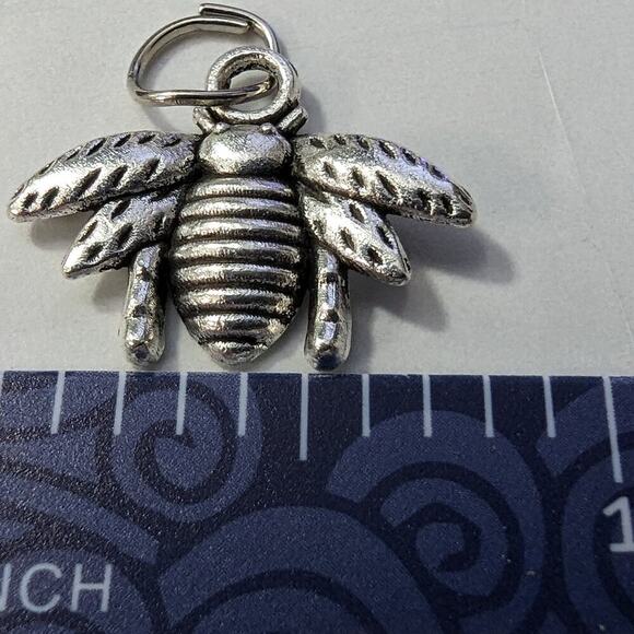 BUNDLE ONLY Big Bumble Bee Charm Pendant SilverTone Bug Insect Nature Lover Gift - Picture 3 of 3